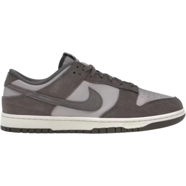 Nike Dunk Low Platinum Violet Cave Stone Nike Dunk Low Platinum Violet Cave Stone - FQ8249-001 - Acquista su Shoes Clothing Store