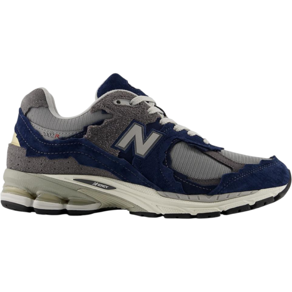 New Balance 2002R Protection Pack Navy Raincloud New Balance 2002R Protection Pack Navy Raincloud - M20024R5 - Acquista su Shoes Clothing Store