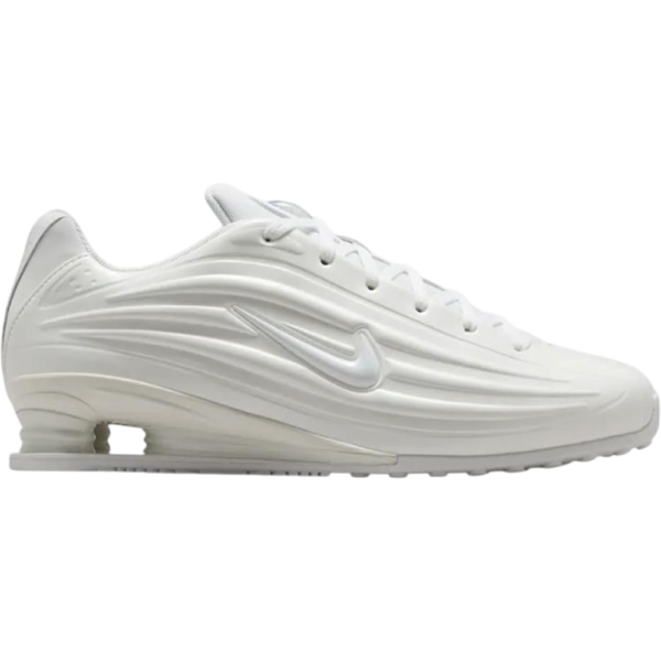 Nike Shox Z White/Metallic Silver (Women's) Nike Shox Z White/Metallic Silver (Women's) - IR1222-100 - Acquista su Shoes Clothing Store