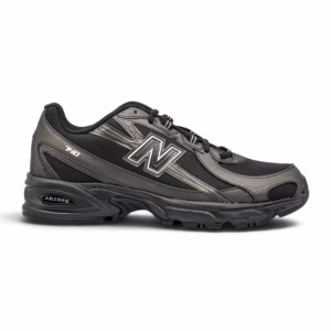 New Balance 740 Black